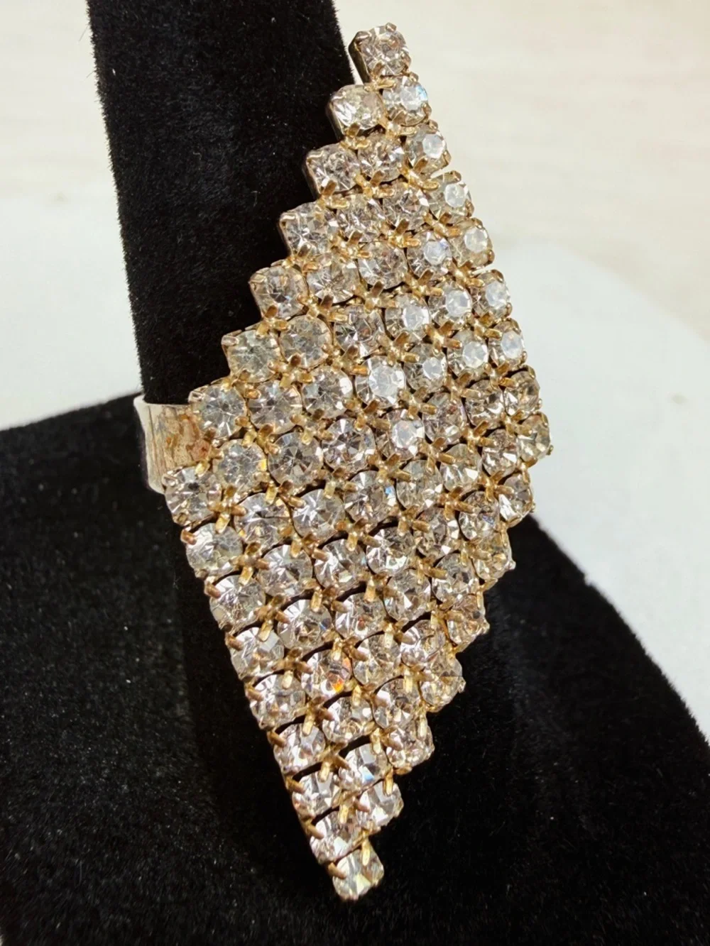 Sparkling Rhinestone 7.5 adjustable Statement Ring